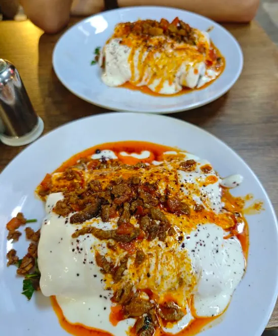 Yoğurtlu Et Tantuni